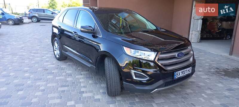 Внедорожник / Кроссовер Ford Edge 2017 в 