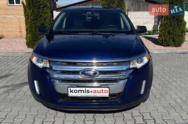 Позашляховик / Кросовер Ford Edge 2013 в 
