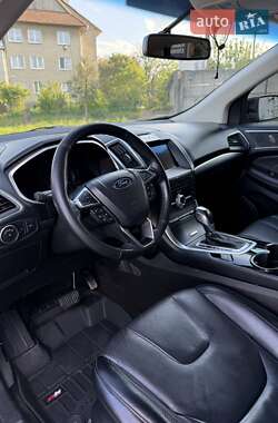 Внедорожник / Кроссовер Ford Edge 2018 в 