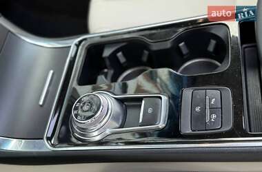 Внедорожник / Кроссовер Ford Edge 2020 в 