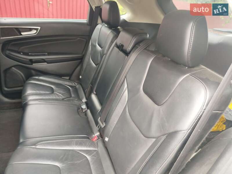 Внедорожник / Кроссовер Ford Edge 2016 в Звягеле