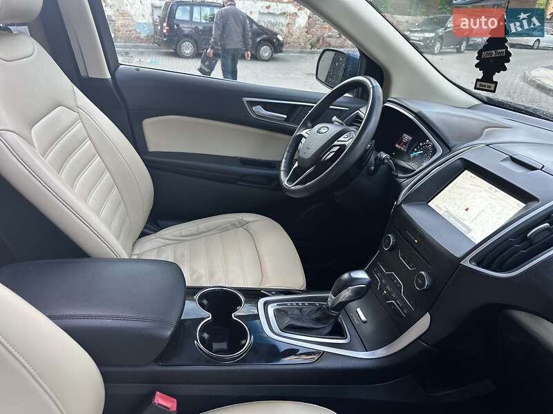 Внедорожник / Кроссовер Ford Edge 2016 в Хмельницком