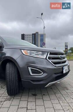 Внедорожник / Кроссовер Ford Edge 2018 в 
