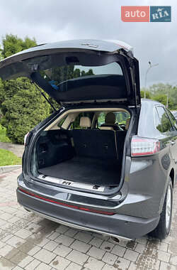 Внедорожник / Кроссовер Ford Edge 2018 в 