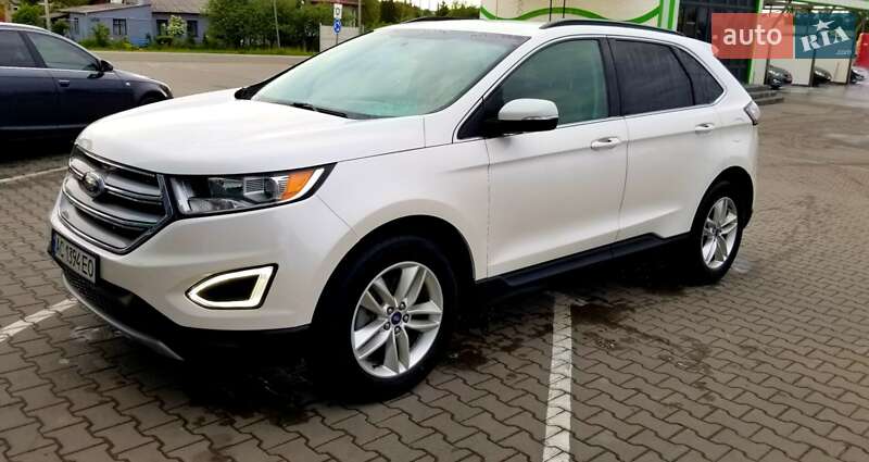 Внедорожник / Кроссовер Ford Edge 2016 в Нововолынске