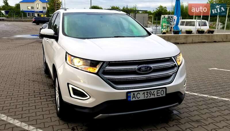 Внедорожник / Кроссовер Ford Edge 2016 в Нововолынске