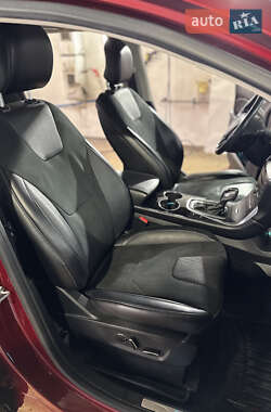 Внедорожник / Кроссовер Ford Edge 2016 в 