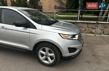 Внедорожник / Кроссовер Ford Edge 2017 в 