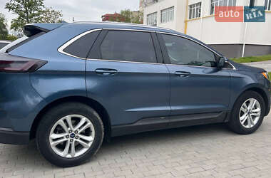 Внедорожник / Кроссовер Ford Edge 2019 в 