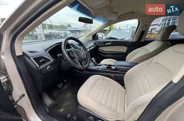 Внедорожник / Кроссовер Ford Edge 2018 в 