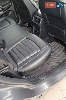 Внедорожник / Кроссовер Ford Edge 2022 в 