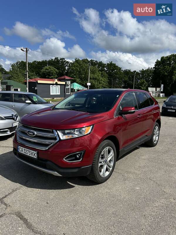 Внедорожник / Кроссовер Ford Edge 2018 в 