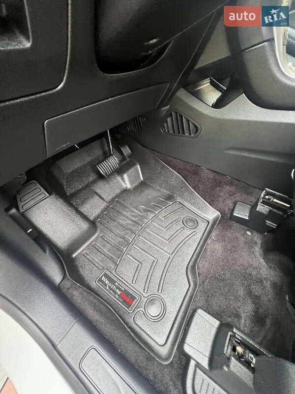 Внедорожник / Кроссовер Ford Edge 2016 в Дубно