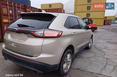 Внедорожник / Кроссовер Ford Edge 2017 в 