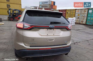Внедорожник / Кроссовер Ford Edge 2017 в 
