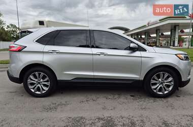 Внедорожник / Кроссовер Ford Edge 2019 в 
