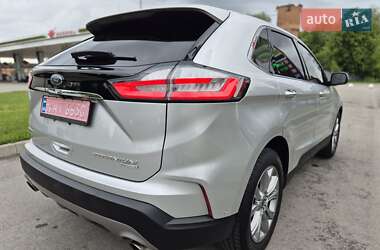 Внедорожник / Кроссовер Ford Edge 2019 в 