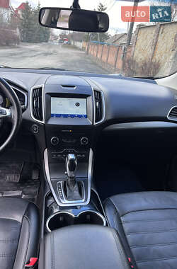 Внедорожник / Кроссовер Ford Edge 2018 в 