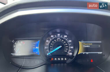Внедорожник / Кроссовер Ford Edge 2018 в 