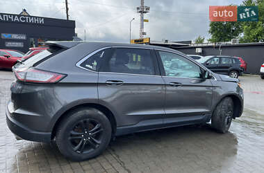 Внедорожник / Кроссовер Ford Edge 2015 в 