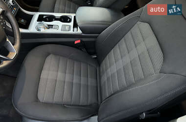 Внедорожник / Кроссовер Ford Edge 2022 в 