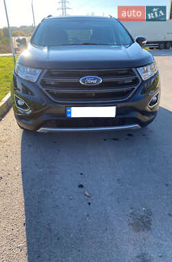 Внедорожник / Кроссовер Ford Edge 2015 в 