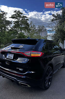 Внедорожник / Кроссовер Ford Edge 2016 в 