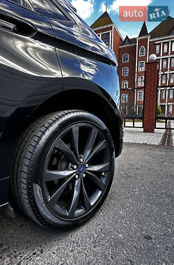 Внедорожник / Кроссовер Ford Edge 2016 в 