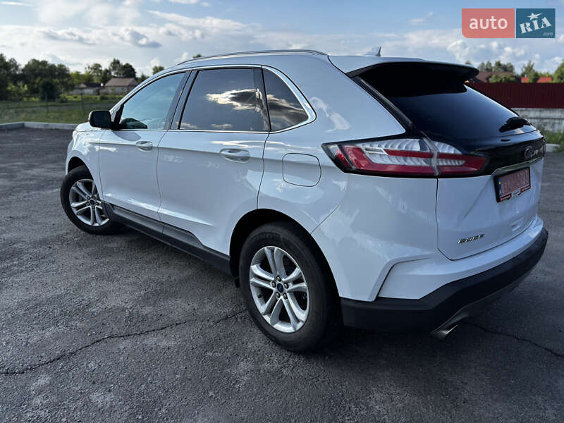 Внедорожник / Кроссовер Ford Edge 2020 в Нетешине