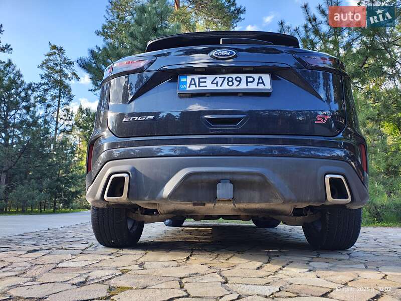 Позашляховик / Кросовер Ford Edge 2019 в Дніпрі