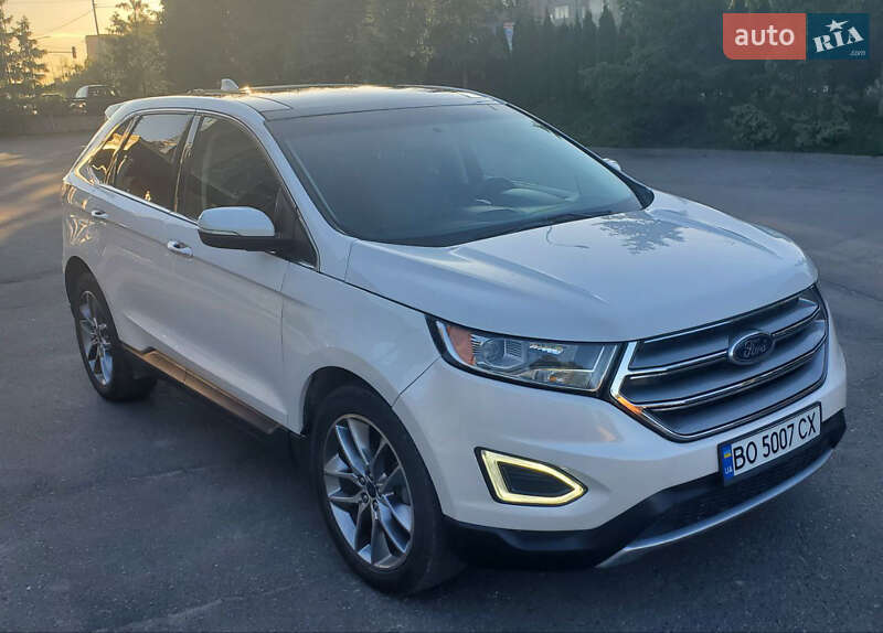 Внедорожник / Кроссовер Ford Edge 2017 в 