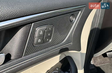 Внедорожник / Кроссовер Ford Edge 2018 в 