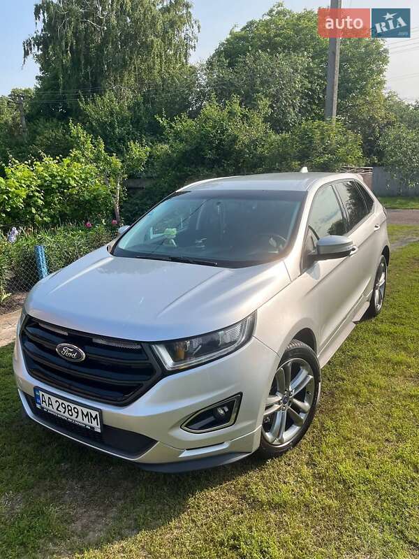 Внедорожник / Кроссовер Ford Edge 2016 в Киеве