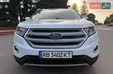 Позашляховик / Кросовер Ford Edge 2018 в 