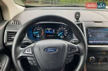 Внедорожник / Кроссовер Ford Edge 2019 в 
