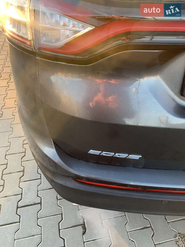 Внедорожник / Кроссовер Ford Edge 2017 в Луцке