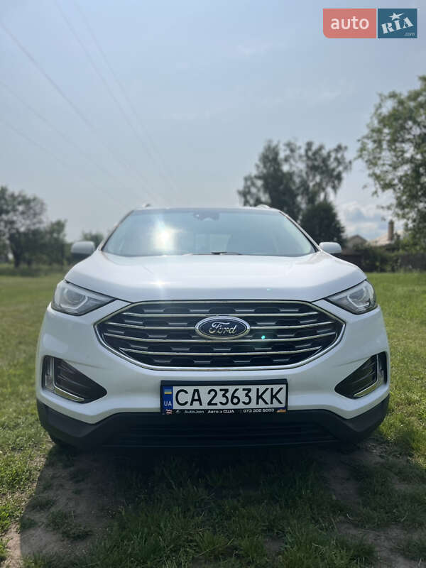 Позашляховик / Кросовер Ford Edge 2019 в Черкасах