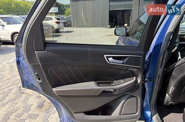 Позашляховик / Кросовер Ford Edge 2020 в 