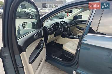 Внедорожник / Кроссовер Ford Edge 2016 в 