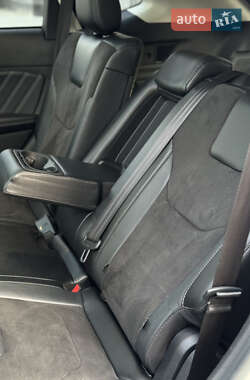 Внедорожник / Кроссовер Ford Edge 2015 в 