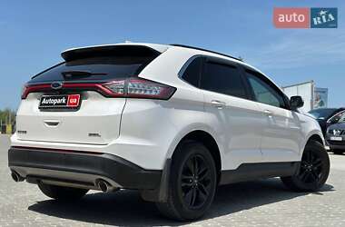 Позашляховик / Кросовер Ford Edge 2018 в 