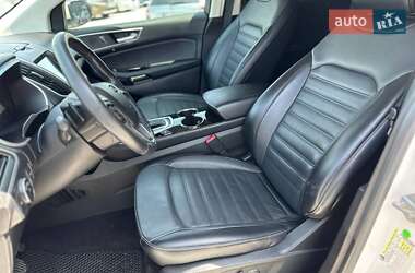 Позашляховик / Кросовер Ford Edge 2018 в 
