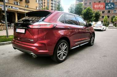 Внедорожник / Кроссовер Ford Edge 2019 в 
