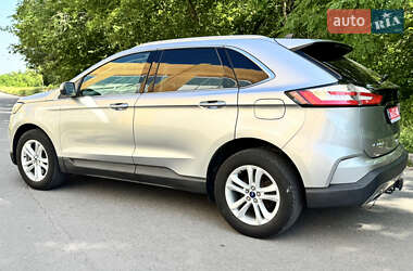 Внедорожник / Кроссовер Ford Edge 2020 в 