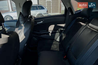 Внедорожник / Кроссовер Ford Edge 2016 в 