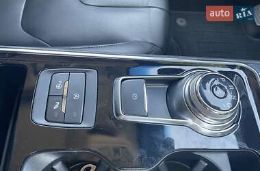 Внедорожник / Кроссовер Ford Edge 2020 в 