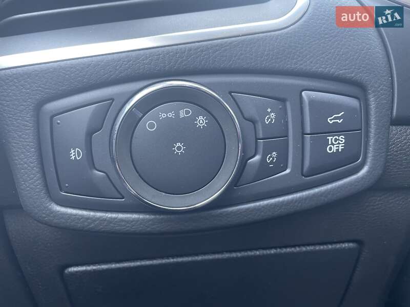 Внедорожник / Кроссовер Ford Edge 2020 в Черкассах фото 51 Внедорожник / Кроссовер Ford Edge 2020 в Черкассах
