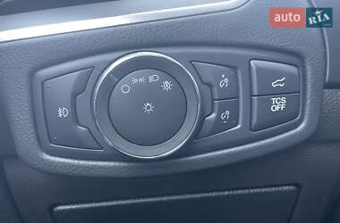 Внедорожник / Кроссовер Ford Edge 2020 в 