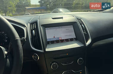 Внедорожник / Кроссовер Ford Edge 2016 в 
