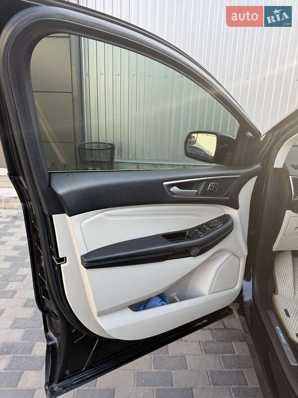 Внедорожник / Кроссовер Ford Edge 2015 в Запорожье